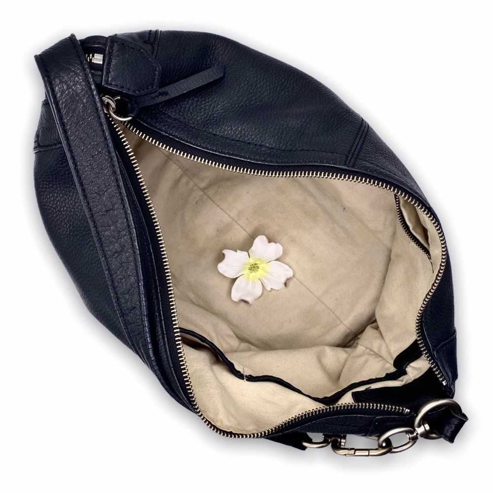 EUC Liebeskind Berlin "Troyes" Hobo Shoulder Bag - Picture 10 of 15